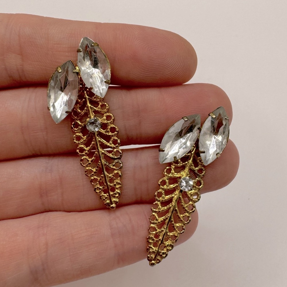 VINTAGE Rhinestone Filigree Leaf Earrings